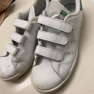 Adidas Stan Smith velcro